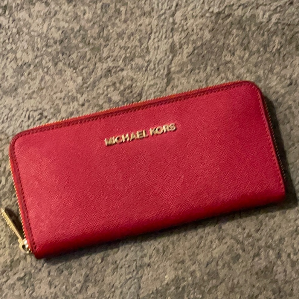Michael Kors wallet